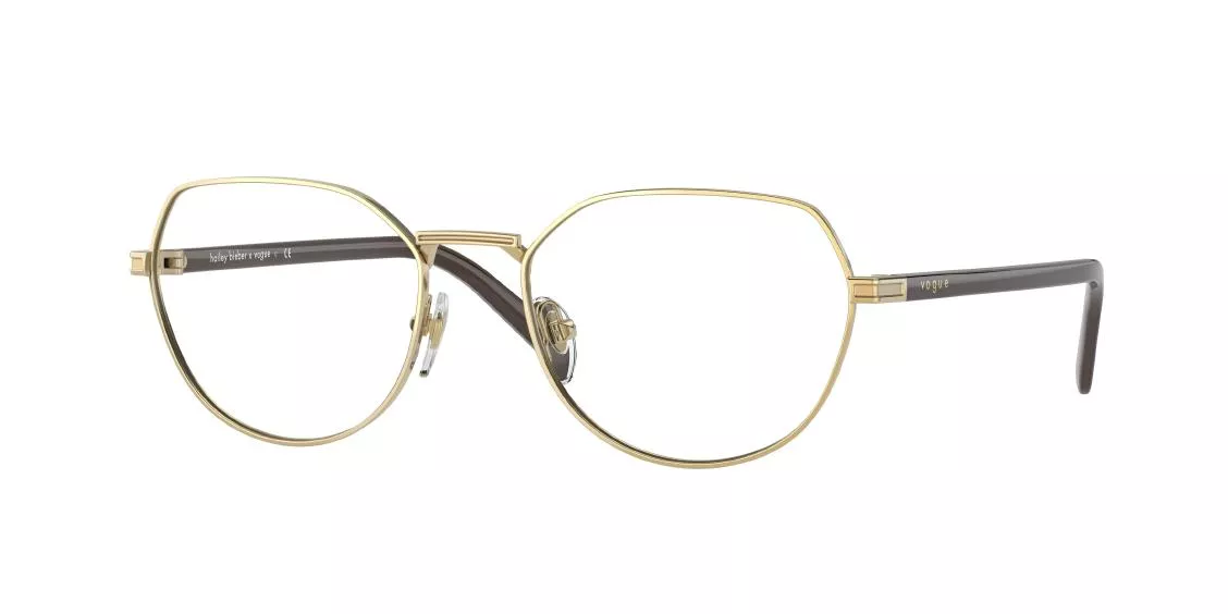 VOGUE 4243 280